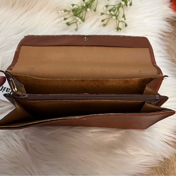 Vintage Pearl Leather Clutch - Picture 5 of 6